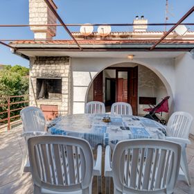 Apartment Nataša Rogoznica