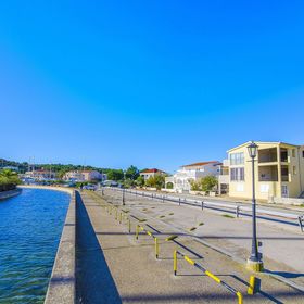 Apartments Periša Rogoznica