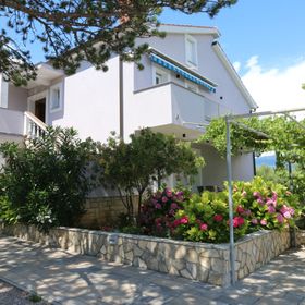 Apartments Villa Marica Silo