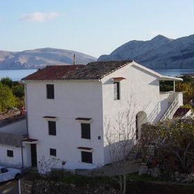 Apartments Bugi Baska