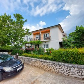 Apartments Katica Selce