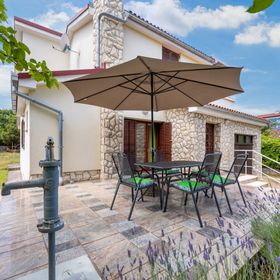 Apartments Milas Silo