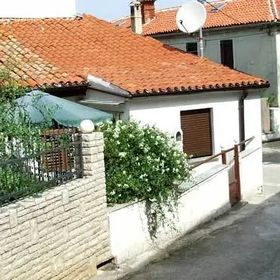 House Ana Casa Pomer