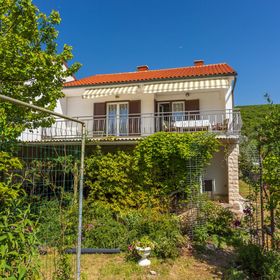 Apartment Krešo Punat