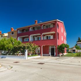 Apartments Boris Fazana