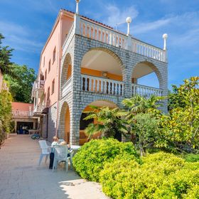 Apartments Drago Banjole