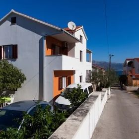 Apartments Josip Slatine