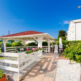 Apartments Damir Barbat