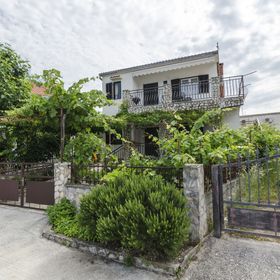 Apartment Brnabic Rogoznica