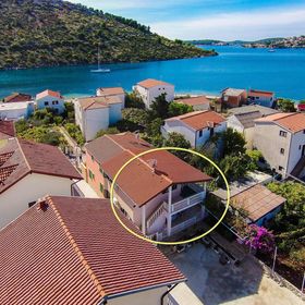 House Lucija Rogoznica