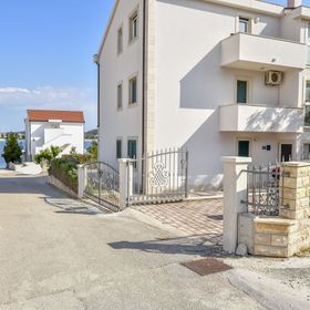 Apartments Anka Rogoznica