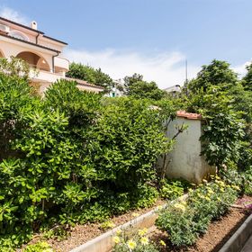 Apartment Jelka Baska