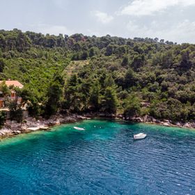 Apartments Dalibor Brna