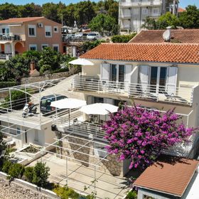 Apartments Lumini Okrug Gornji