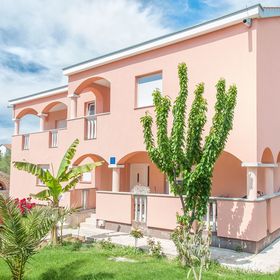 Apartments Tatjana Sukosan