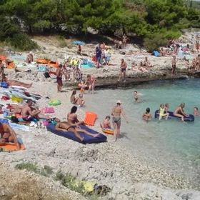 Apartments Silvana Okrug Gornji