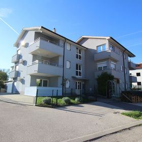 Apartments Osmanović-Hrabrić Baska