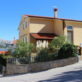 Apartments Capić Zarok Baska