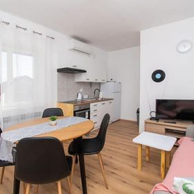 Apartment Center and beach Vodice