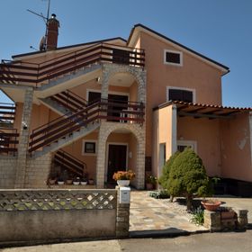 Apartments Nerina Novigrad