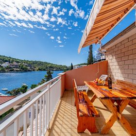 Apartments Vesna Brna