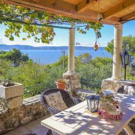 House Vedrana Igrane