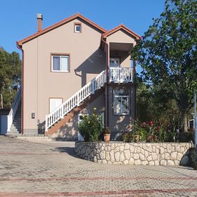 Apartmani Željka Mundanije
