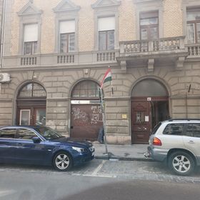 Vörösmarty Hostel Budapest