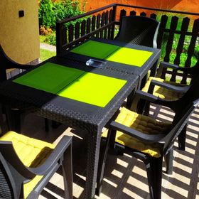 Emerencia Vendéghàz Szihalom