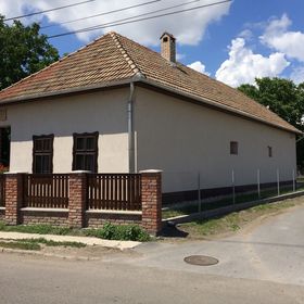 Borostyán Vendégház Poroszló