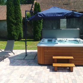 Almafás Jacuzzis Vendégház Őrség Kerkakutas