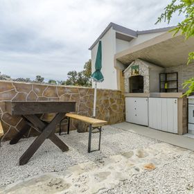 Apartment Mezaroca Razanj