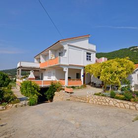 Apartment Milja Banjol