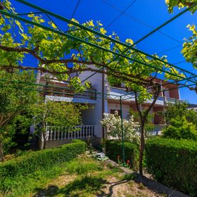 Apartments Slavica Banjol