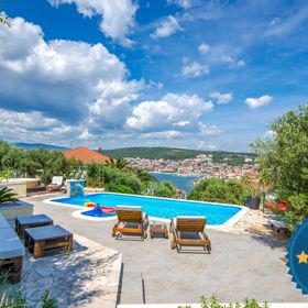 Apartment Piveta Okrug Gornji