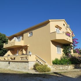 Apartments EDO Novalja