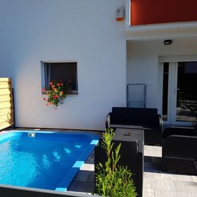 Happy Home Privát Medencés Apartman Siófok