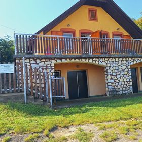 Balaton Hegyvidéki Apartman Balatonederics