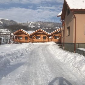 Căsuțe Riverside Praid