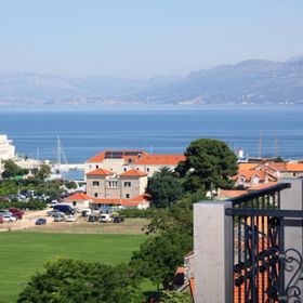 Apartments Neppa Postira