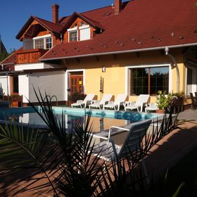 Zöld Sziget Apartmanház II. Gyenesdiás