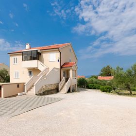 Apartment Mauro Punat