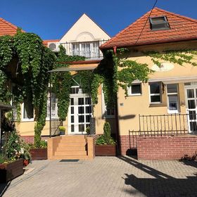 Tulipán Villa Panzió*** Szolnok