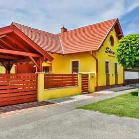 Sára-Lux Apartman Sarród-Nyárliget