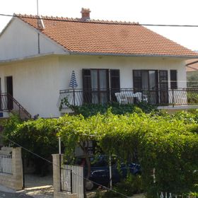 Apartment Branka Vinisce