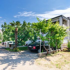 Apartment Neda Punat