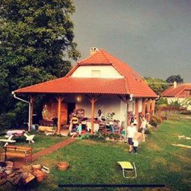 Almáskert Vendégház Sonkád