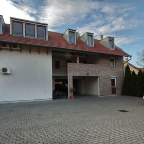 Bíbor Apartman Gyula