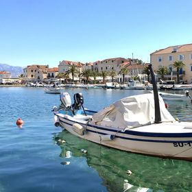 Apartment DOT Deluxe Supetar