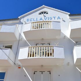 Bella Vista Apartmanház Sutivan